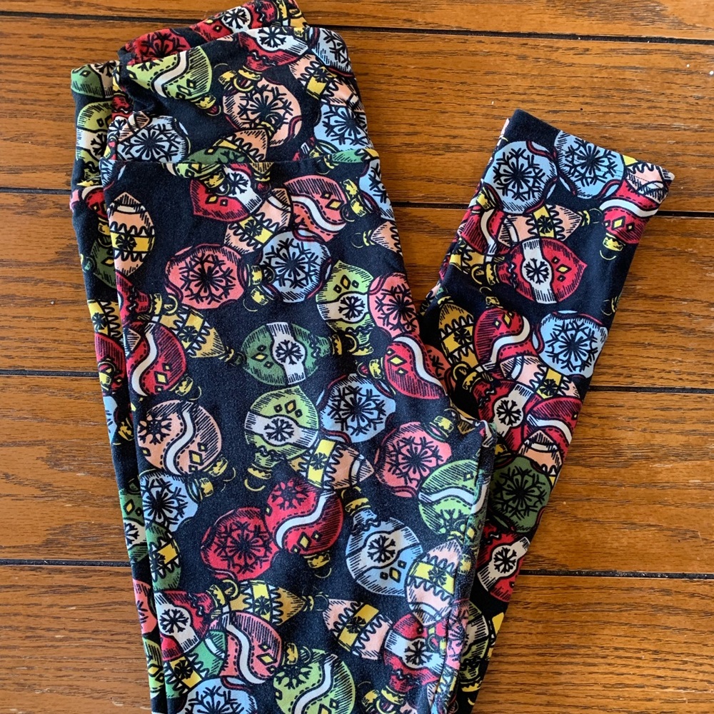Lularoe OS Christmas Ornament Leggings